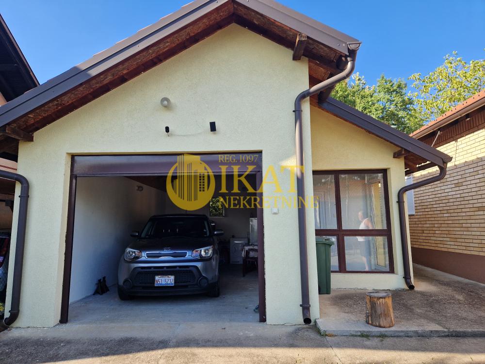 Slika 6 - Svetosavska,  Kuća na prodaju, 91m2, 185.000€