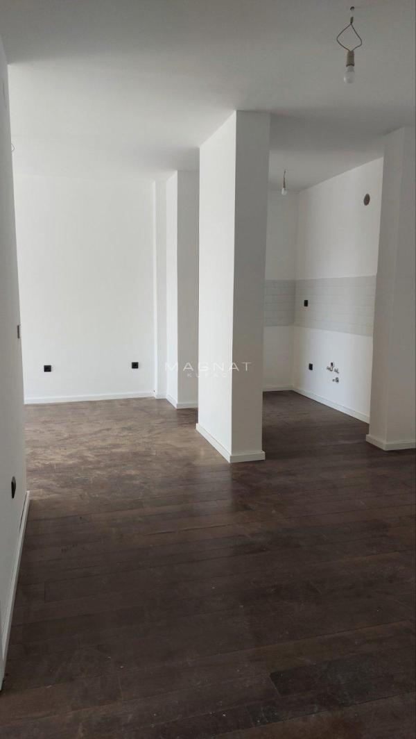 Slika 5 - Prvomajska, Trosoban stan na prodaju, 65m2, 116.700€