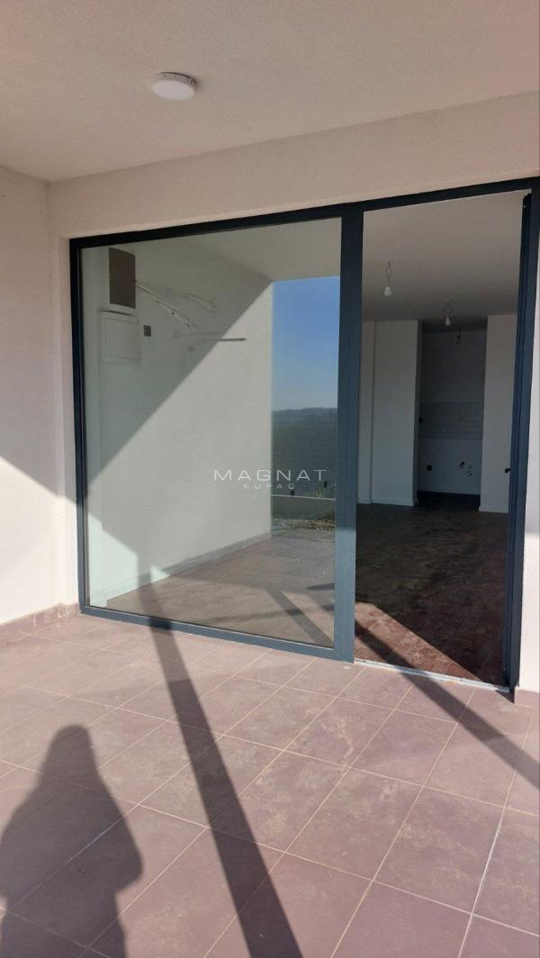 Slika 6 - Prvomajska, Trosoban stan na prodaju, 65m2, 116.700€