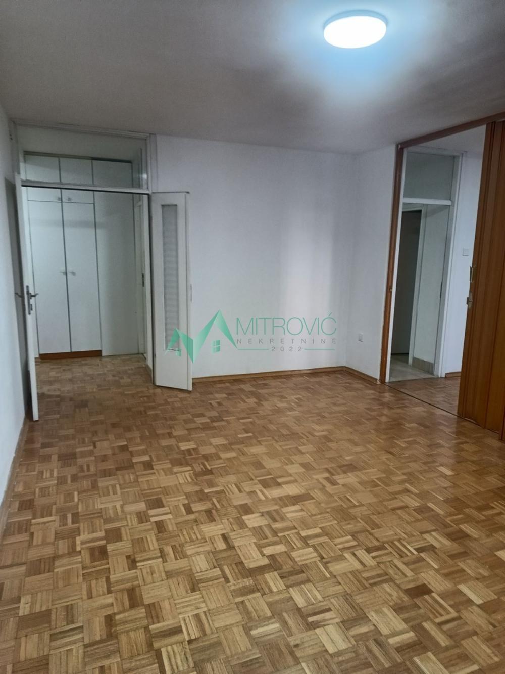 Glavna slika -Troiposoban stan za izdavanje, 91m2, 600€