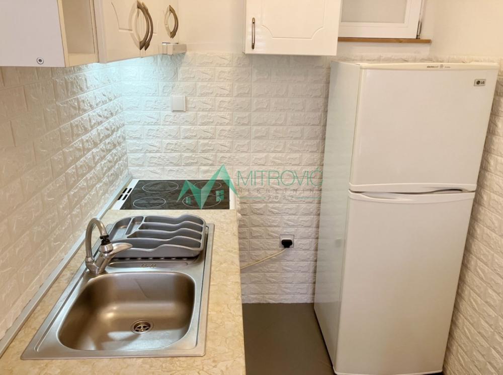 Slika 2 -  Stan za izdavanje, 28m2, 350€