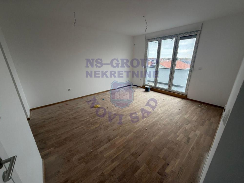 Glavna slika -Četvorosoban stan na prodaju, 100m2, 175.660€