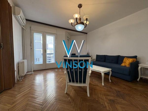 Slika 2 - Žarka Vasiljevića, Četvorosoban stan na prodaju, 105m2, 257.500€