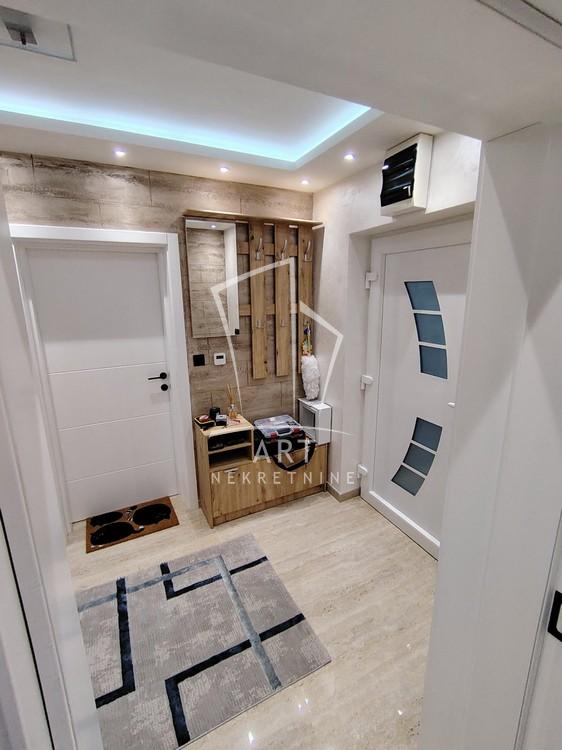 Slika 7 - Ugrinovački put 38. deo, Trosoban stan za izdavanje, 70m2, 650€