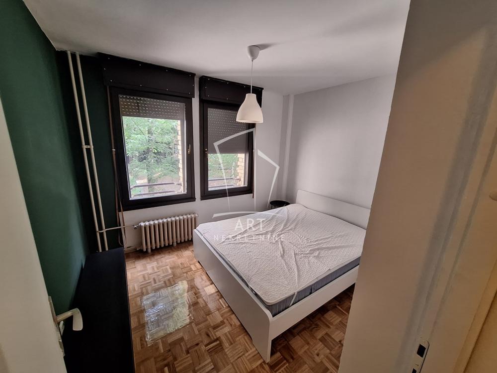 Slika 10 - Vinogradski Venac, Trosoban stan za izdavanje, 64m2, 600€