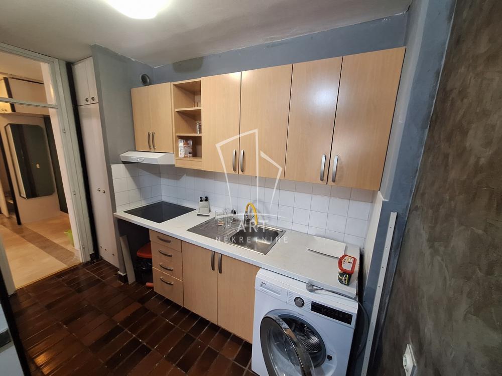 Slika 4 - Vinogradski Venac, Trosoban stan za izdavanje, 64m2, 600€