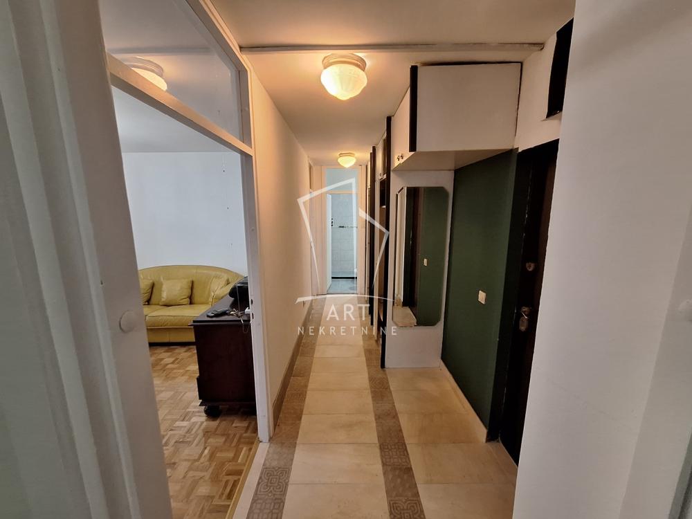 Slika 8 - Vinogradski Venac, Trosoban stan za izdavanje, 64m2, 600€