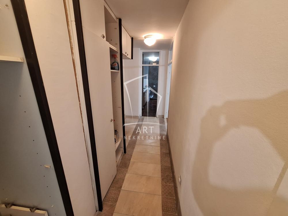 Slika 11 - Vinogradski Venac, Trosoban stan za izdavanje, 64m2, 600€