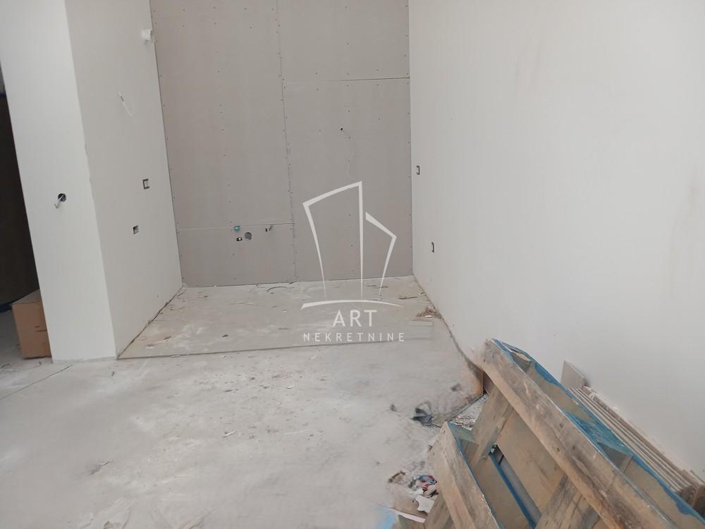 Slika 2 - Mirka Milojkovića, Trosoban stan na prodaju, 65m2, 205.000€