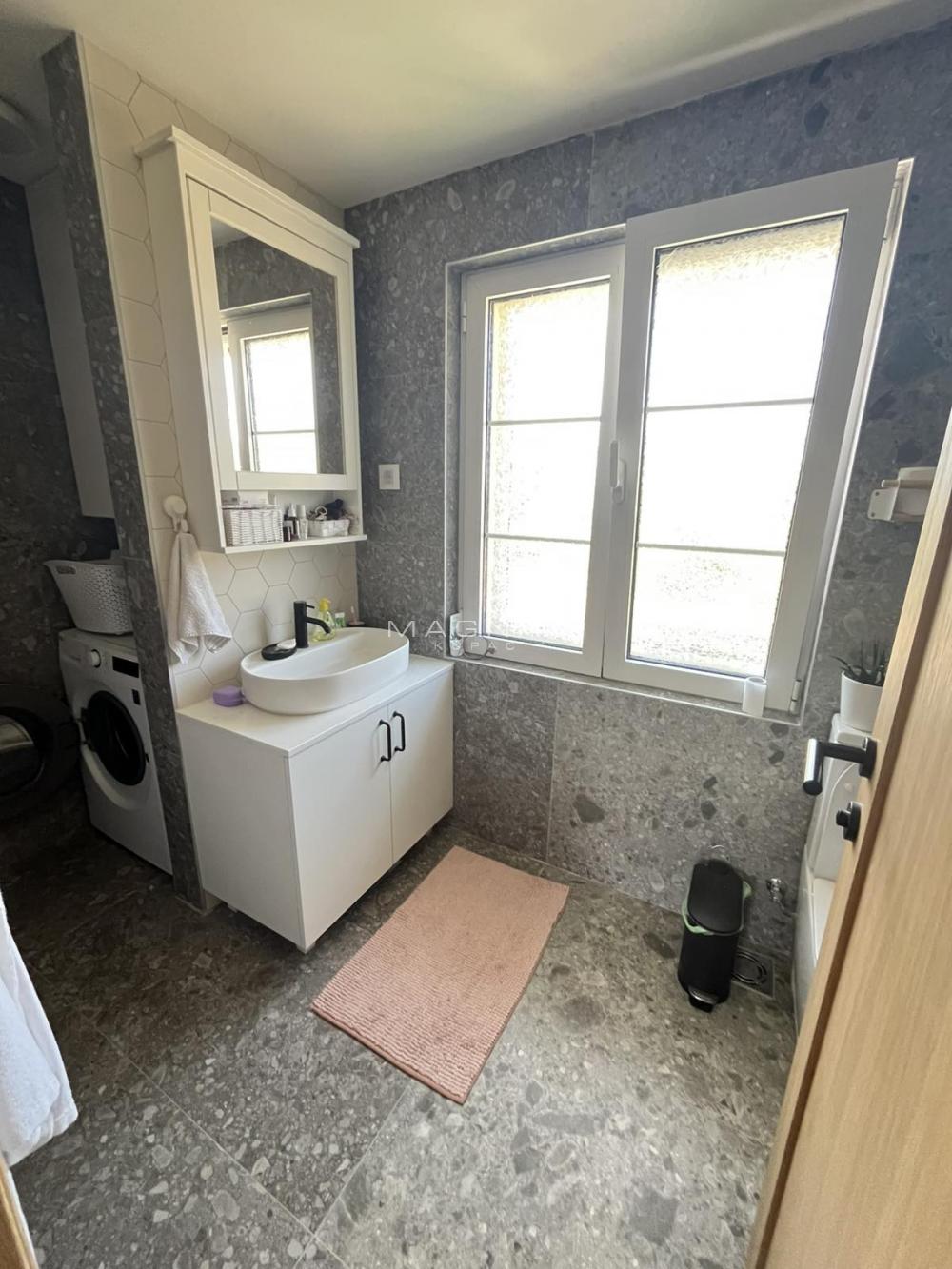 Slika 11 -  Kuća na prodaju, 160m2, 345.000€