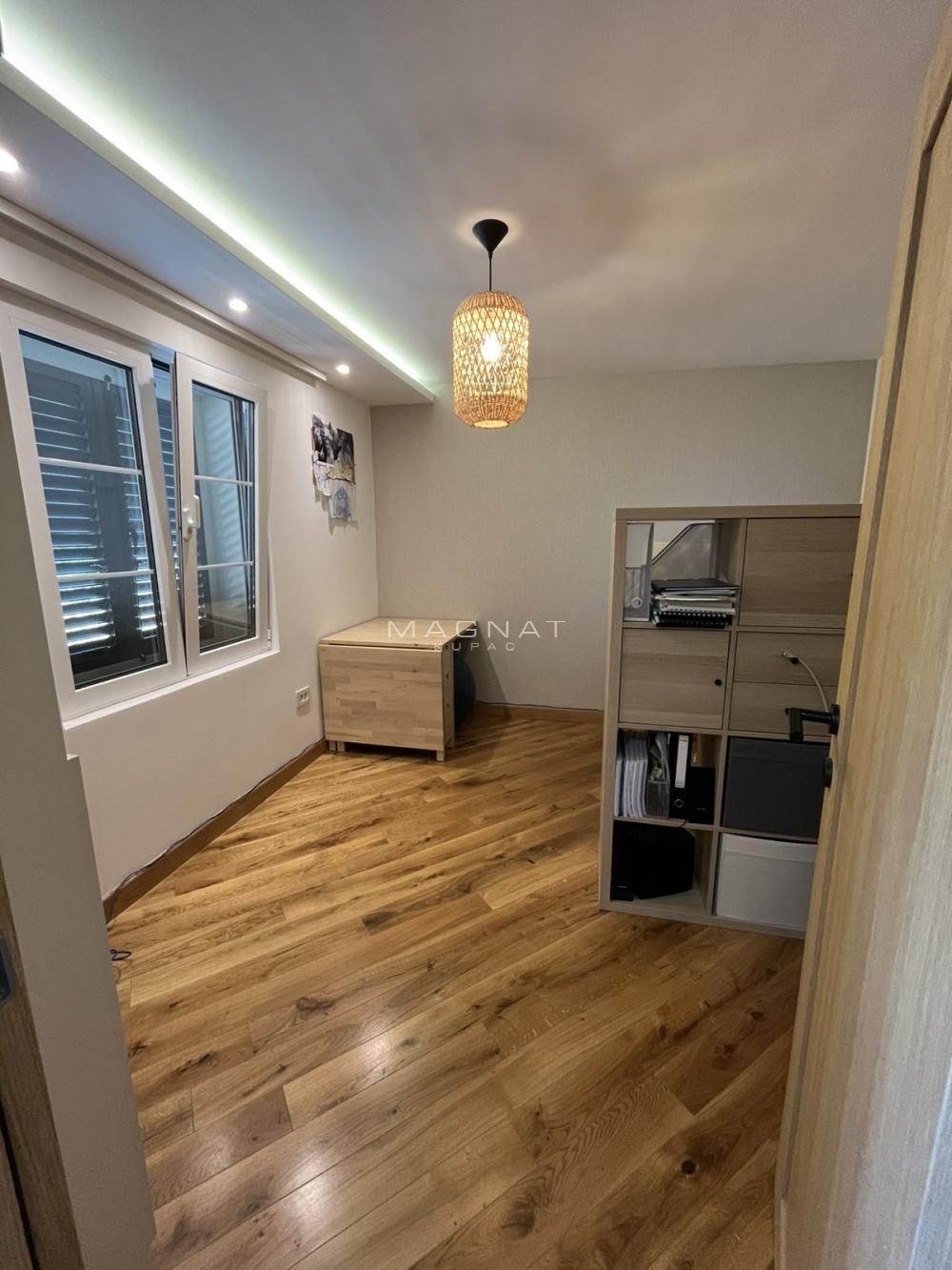 Slika 2 -  Kuća na prodaju, 160m2, 345.000€