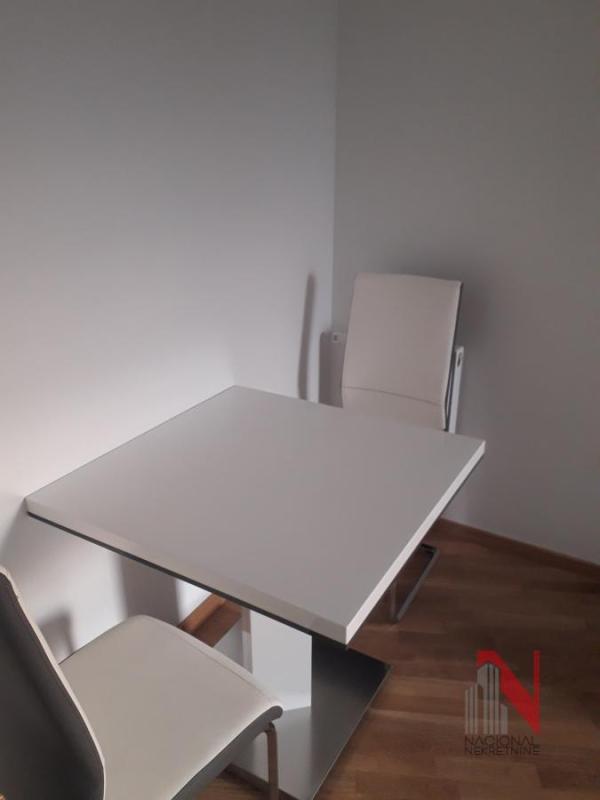 Slika 5 - OLGE PETROV, Jednosoban stan za izdavanje, 26m2, 250€