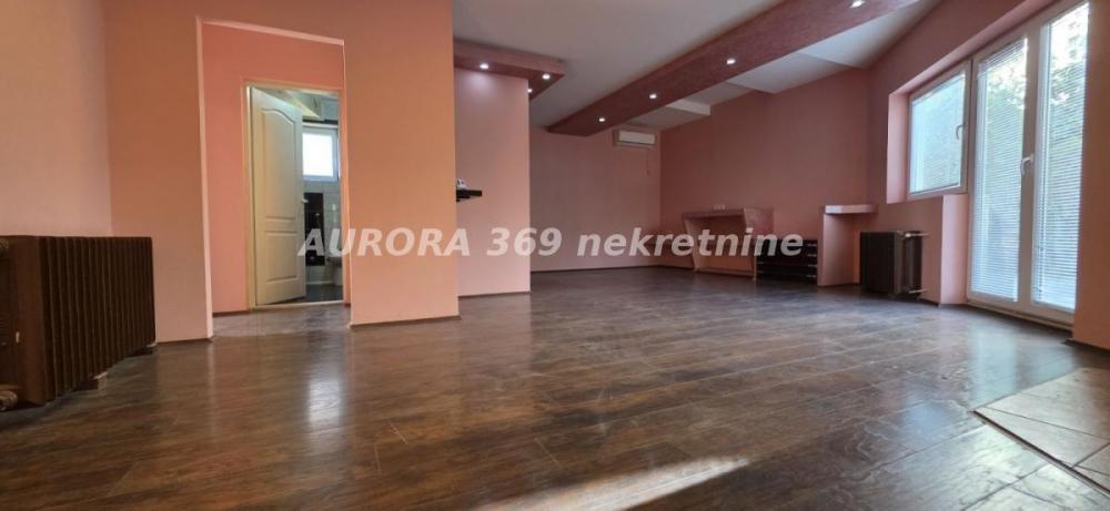 Glavna slika - Kuća na prodaju, 312m2, 149.350€