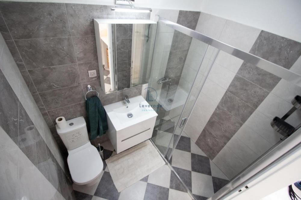 Slika 7 - Kralja Milana, Trosoban stan za izdavanje, 66m2, 1.400€