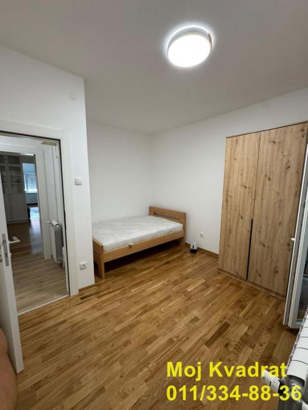 Slika 5 - Trosoban stan za izdavanje, 75m2, 800€