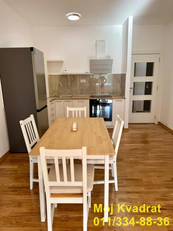 Slika 3 - Trosoban stan za izdavanje, 75m2, 800€