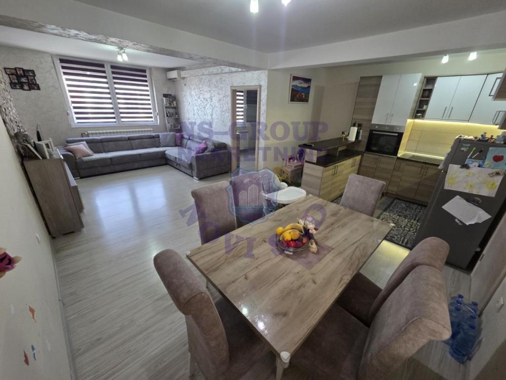 Slika 1 -  Kuća na prodaju, 572m2, 2.060.000€