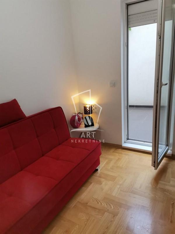 Slika 6 - Bogdana Bogdanovića, Dvoiposoban stan za izdavanje, 39m2, 500€