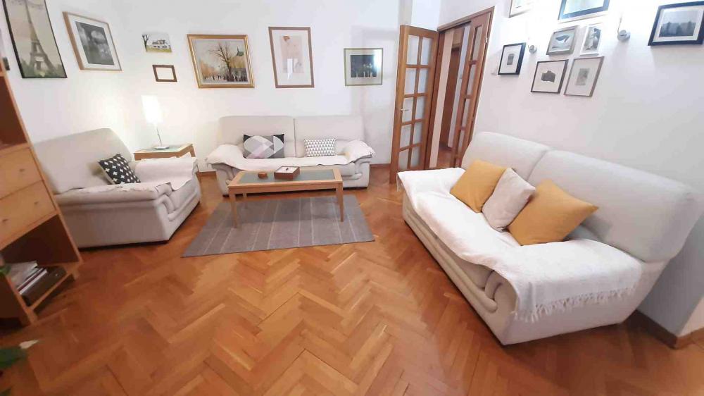 Slika 1 - Jevrema Grujića, Trosoban stan za izdavanje, 90m2, 1.400€