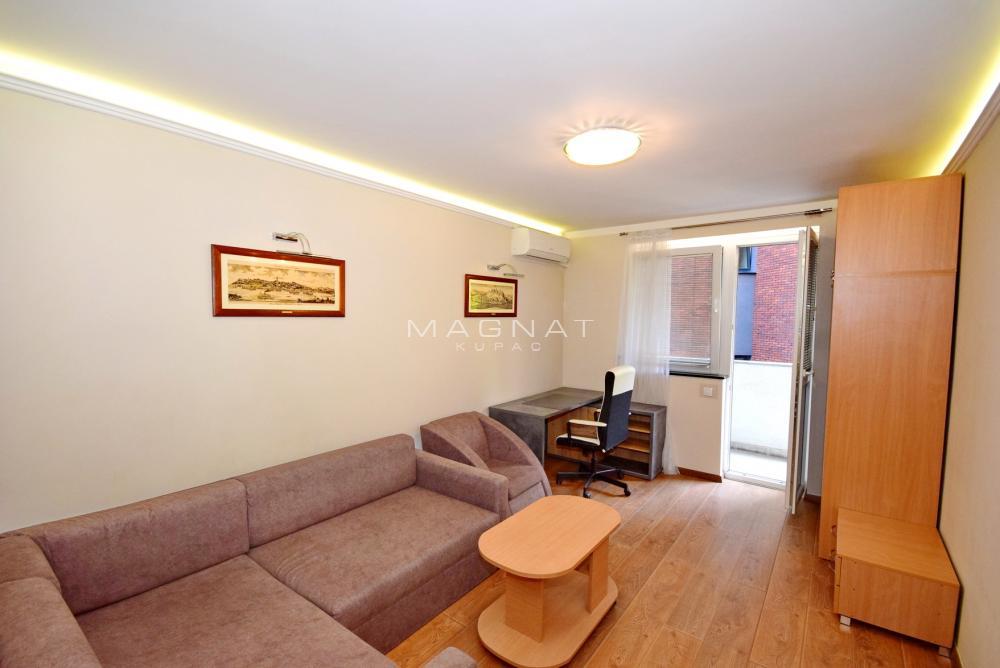 Glavna slika -Šantićeva, Dvosoban stan na prodaju, 64m2, 299.000€