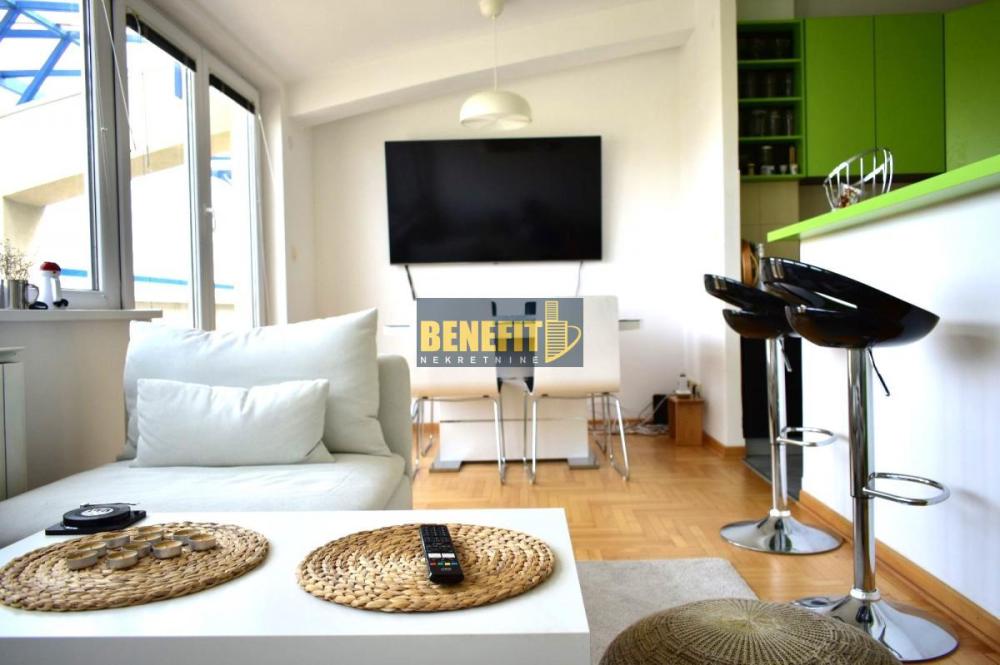 Slika 3 - Trosoban stan za izdavanje, 72m2, 750€