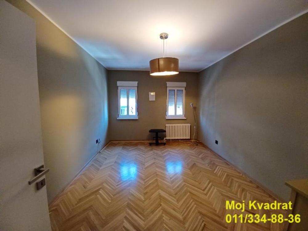 Slika 10 - Trosoban stan za izdavanje, 80m2, 1.000€