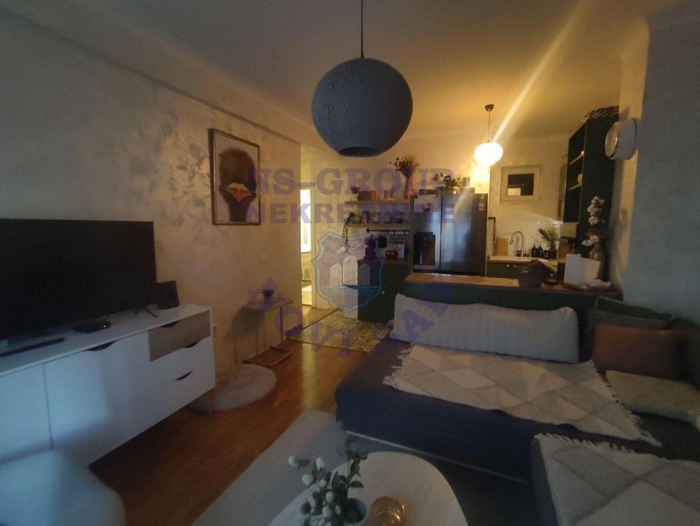 Slika 1 - Danila Kiša, Četvorosoban stan na prodaju, 93m2, 318.000€