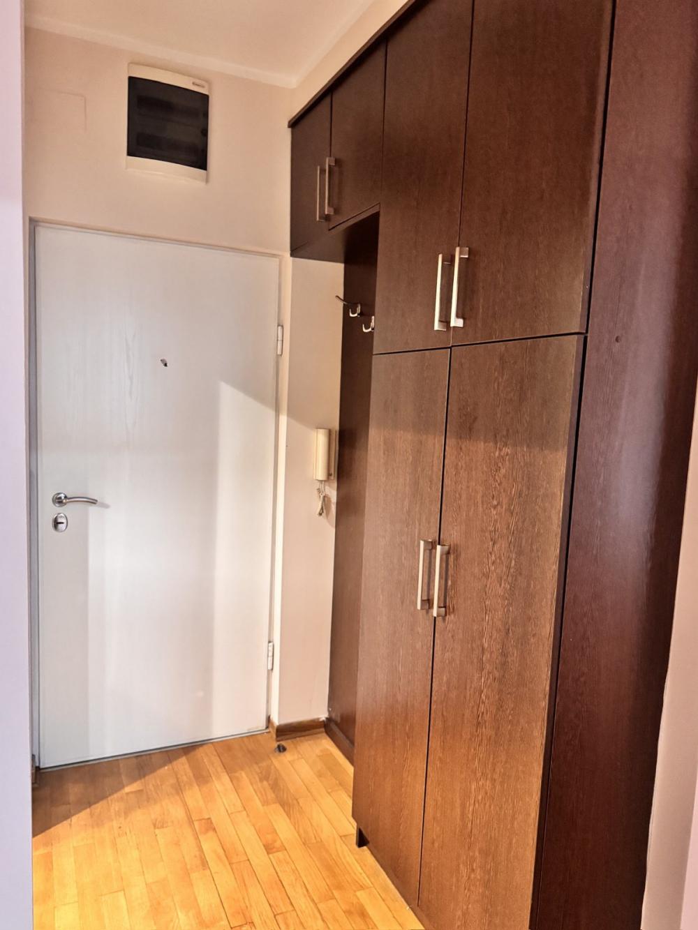 Slika 9 - Kruševačka, Trosoban stan za izdavanje, 67m2, 800€