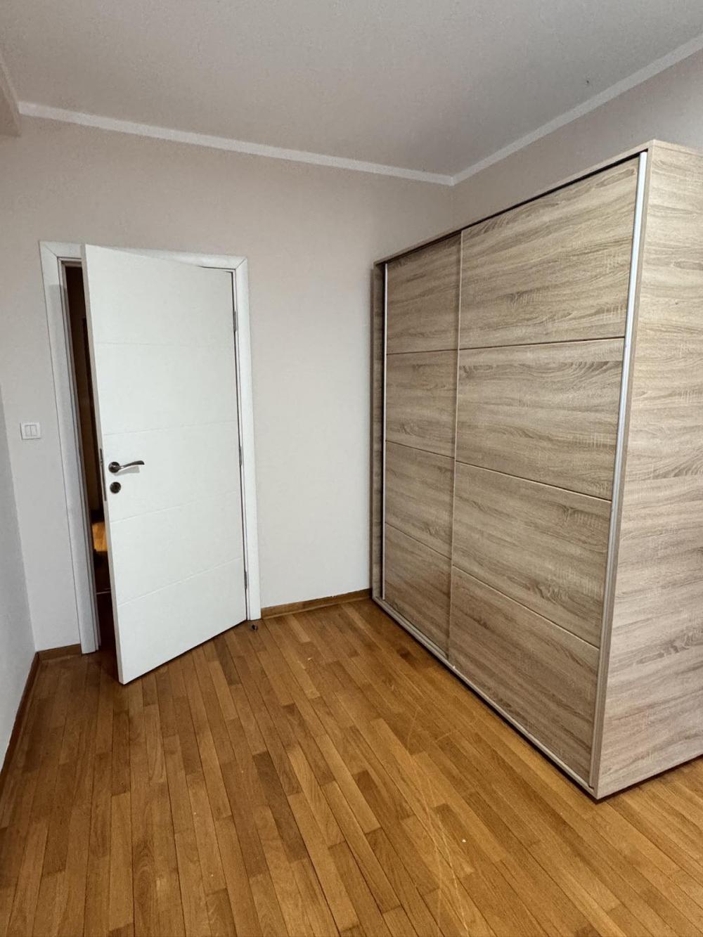 Slika 8 - Kruševačka, Trosoban stan za izdavanje, 67m2, 800€