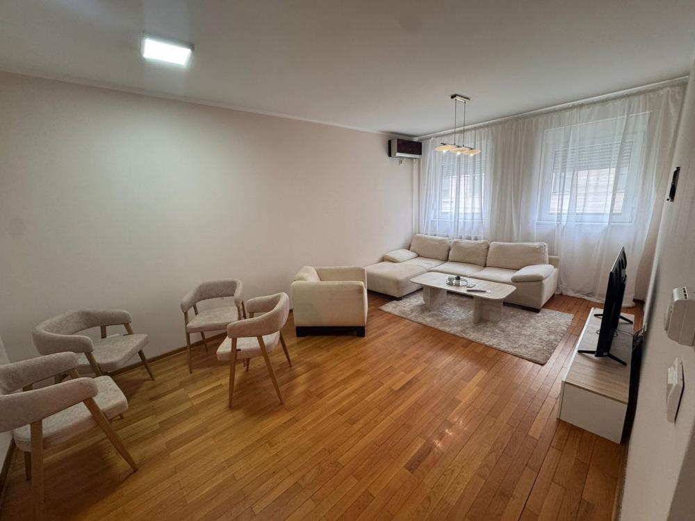 Slika 3 - Kruševačka, Trosoban stan za izdavanje, 67m2, 800€
