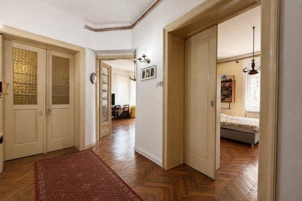 Slika 4 - Cara Dušana, Troiposoban stan na prodaju, 85m2, 357.000€