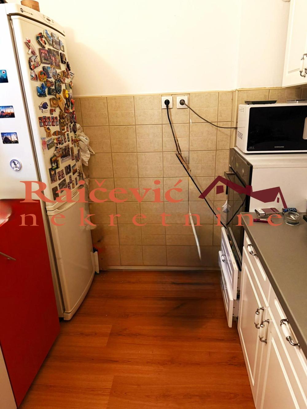 Slika 5 - Cara Dusana, Trosoban stan na prodaju, 66m2, 225.000€
