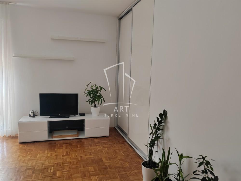 Slika 3 - Vidikovački venac, Dvoiposoban stan za izdavanje, 51m2, 550€