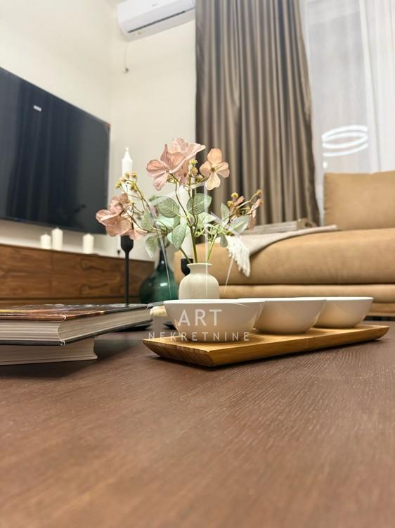 Slika 5 - Albanske spomenice, Dvosoban stan za izdavanje, 65m2, 700€