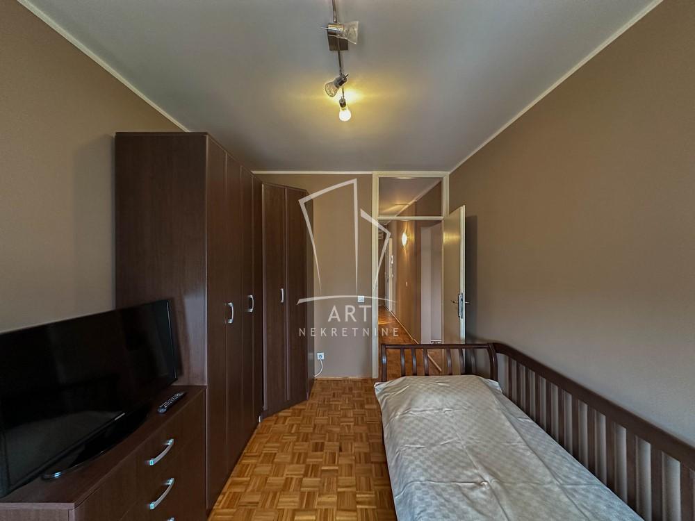 Slika 11 - Dr Ivana Ribara, Četvorosoban stan na prodaju, 100m2, 299.000€