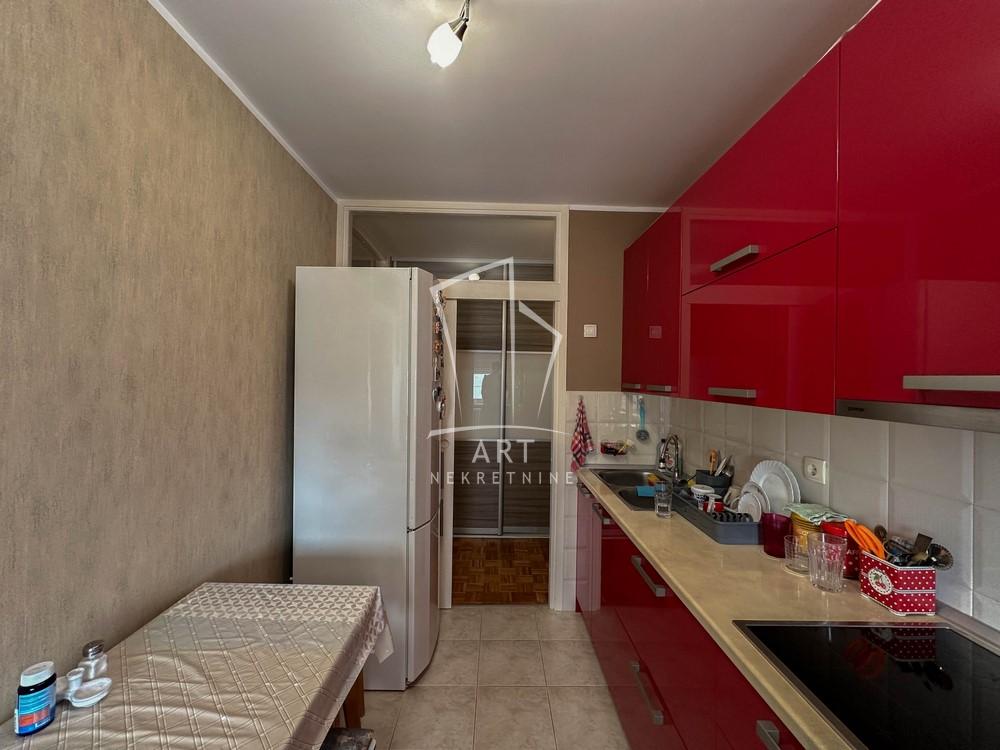 Slika 4 - Dr Ivana Ribara, Četvorosoban stan na prodaju, 100m2, 299.000€