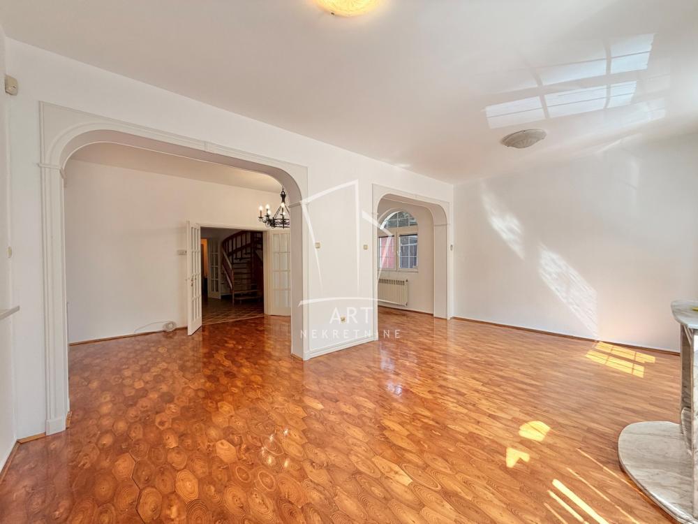 Slika 1 - Rožajska,  Kuća za izdavanje, 85m2, 3.000€