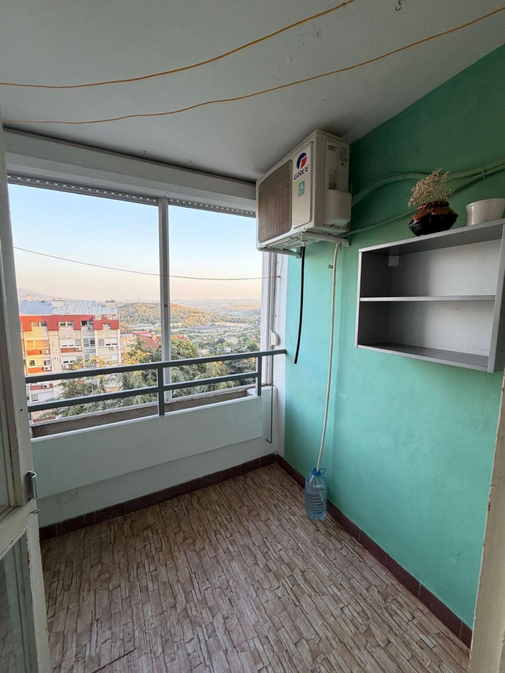 Slika 10 - Luke Vojvodića, Jednosoban stan za izdavanje, 40m2, 350€