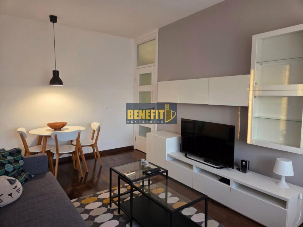 Slika 4 - Jednoiposoban stan za izdavanje, 30m2, 800€
