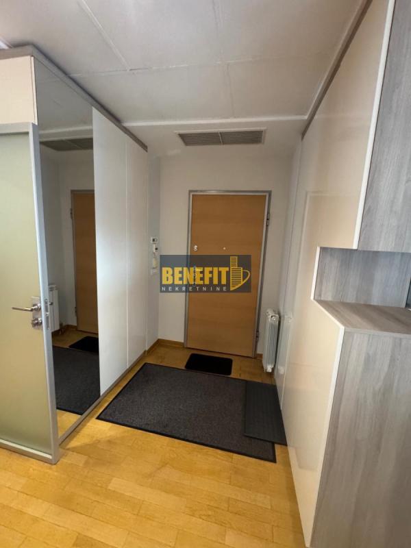 Slika 5 - Trosoban stan za izdavanje, 131m2, 1.800€