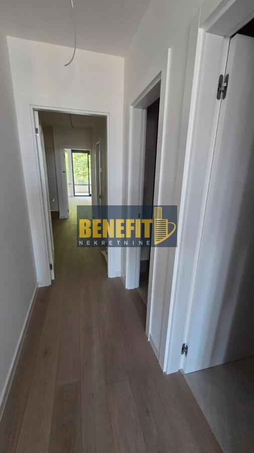 Slika 11 - Dvosoban stan na prodaju, 143m2, 656.000€