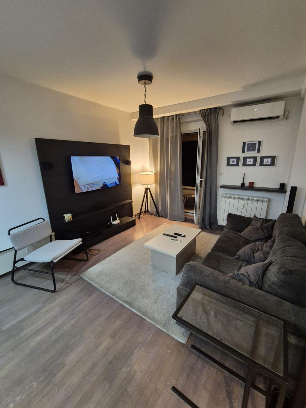 Slika 1 - Bistrička, Dvosoban stan za izdavanje, 45m2, 650€