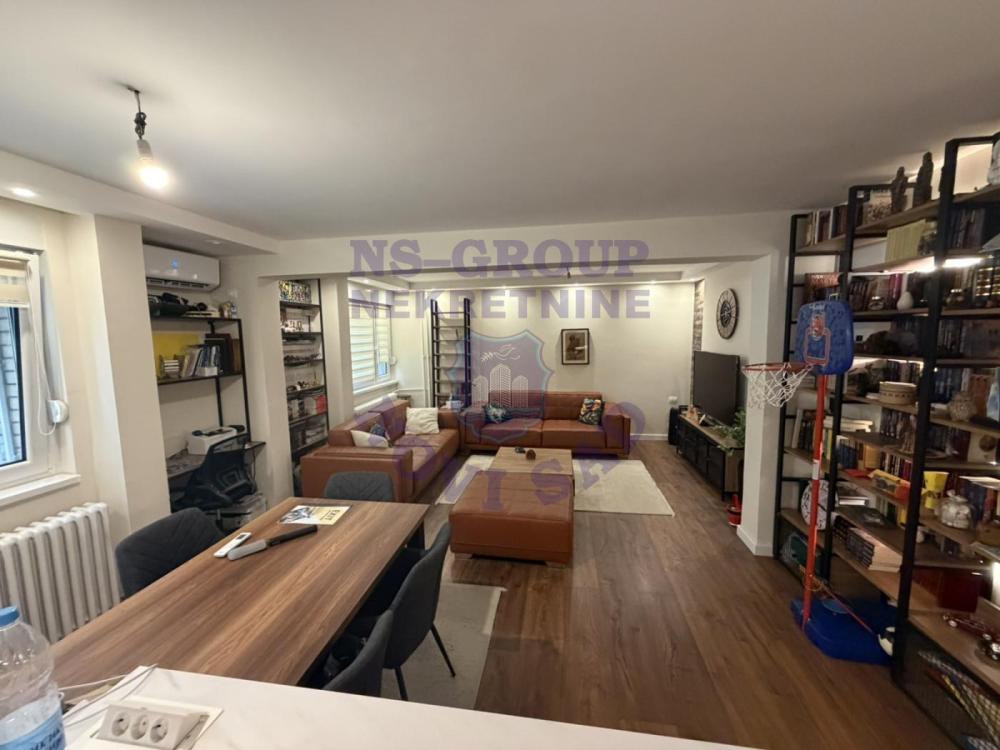 Slika 1 - Trosoban stan na prodaju, 82m2, 266.000€