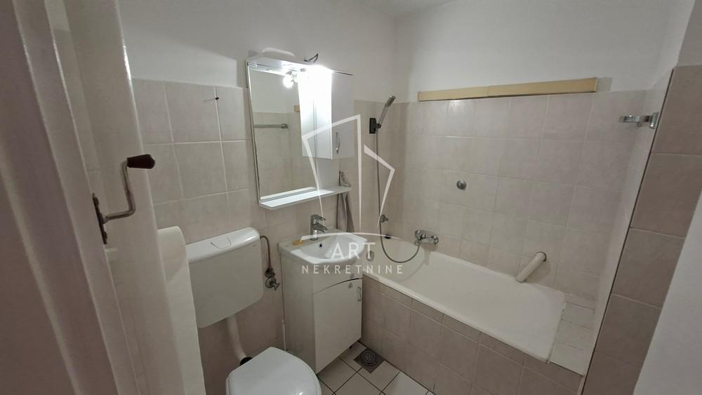 Slika 11 - Bulevar Nikole Tesle, Dvosoban stan za izdavanje, 67m2, 700€