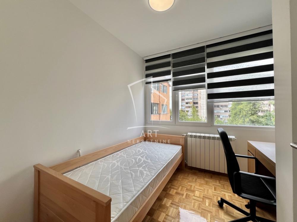 Slika 6 - Braće Jerković, Trosoban stan za izdavanje, 63m2, 700€