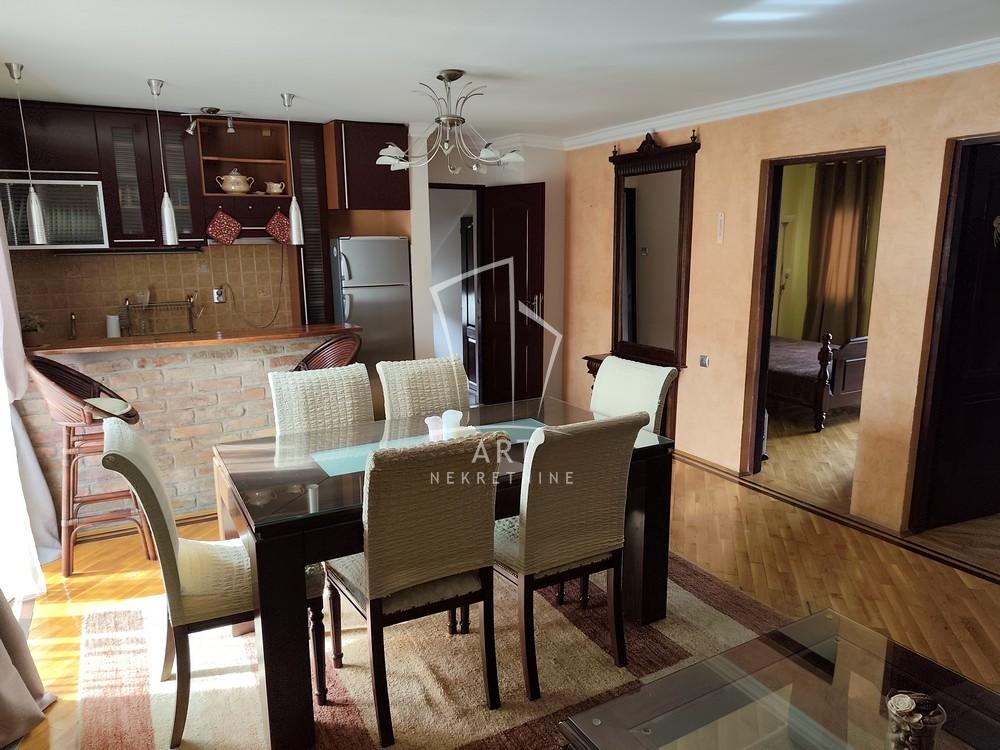 Slika 3 - Lovačka, Trosoban stan za izdavanje, 72m2, 550€
