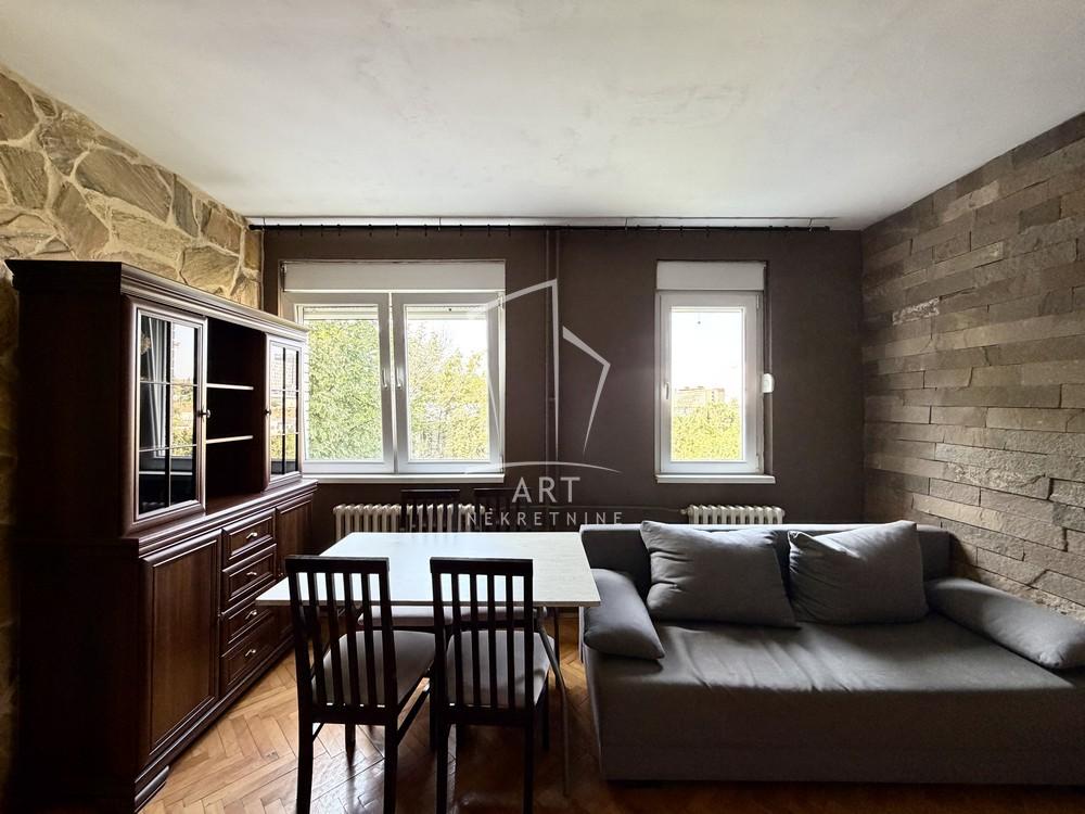 Slika 2 - Zvečanska, Četvorosoban stan na prodaju, 80m2, 285.000€
