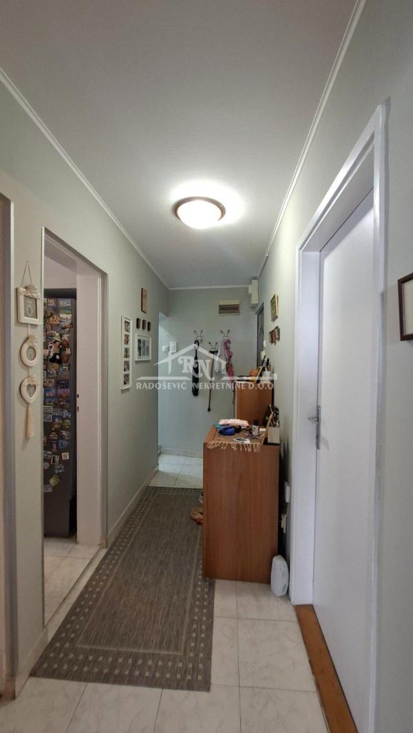 Slika 11 - Nikšićka, Trosoban stan na prodaju, 69m2, 189.000€