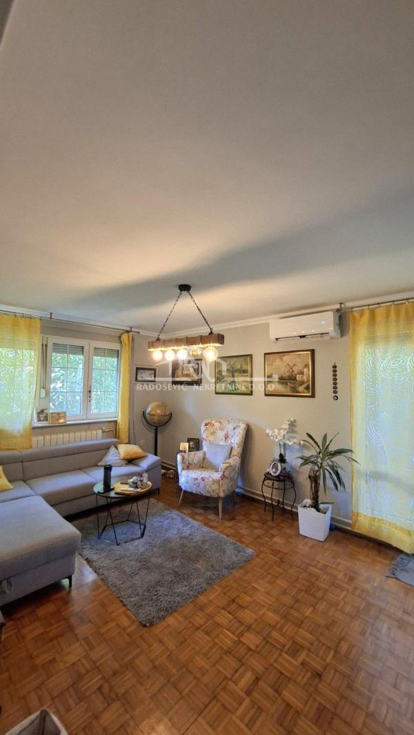 Glavna slika -Nikšićka, Trosoban stan na prodaju, 69m2, 189.000€