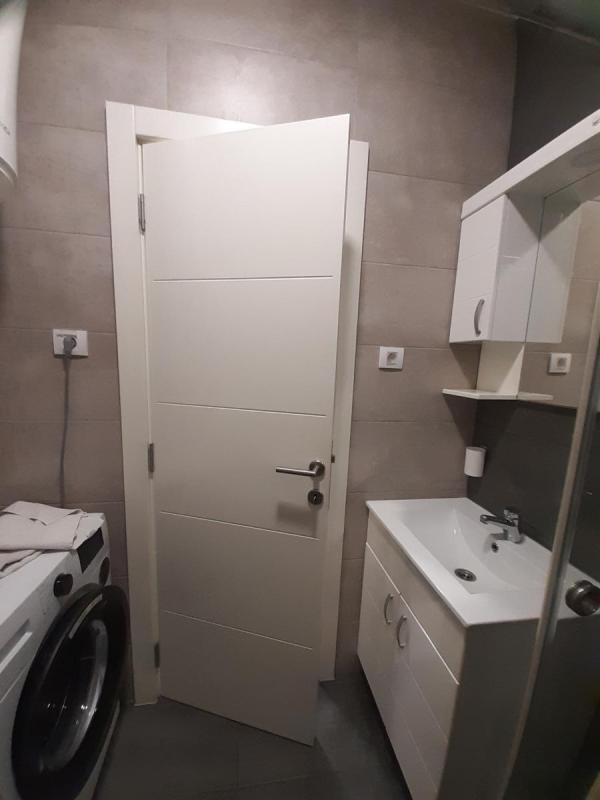 Slika 5 - Dvosoban stan za izdavanje, 40m2, 500€